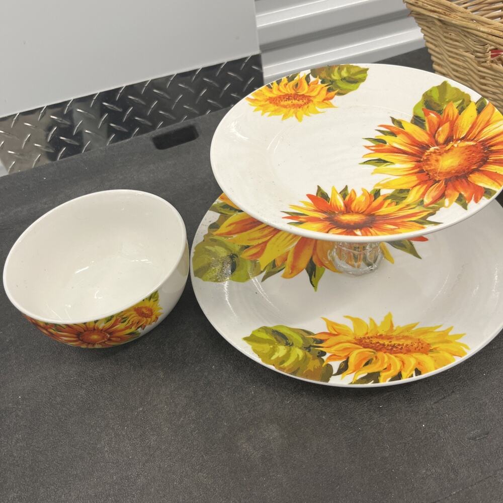 Sunflower Hand Crafted Vintage Two-Tier Serving/ Tray/Dish Royal Norfolk + Bowl